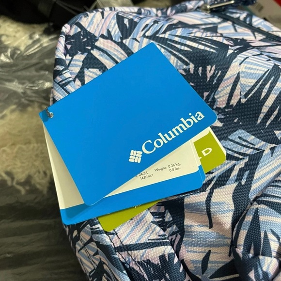 NWT Unisex Size Large Columbia Laptop-Compartment Backpack In Graffiti Style - Picture 6 of 11